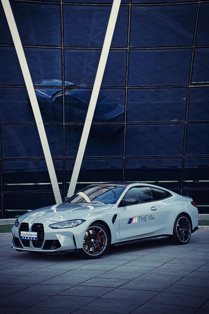 BMW M4 Hintergrundbild in 4K – Kostenloser Download für iPhone & Android hintergrundbild