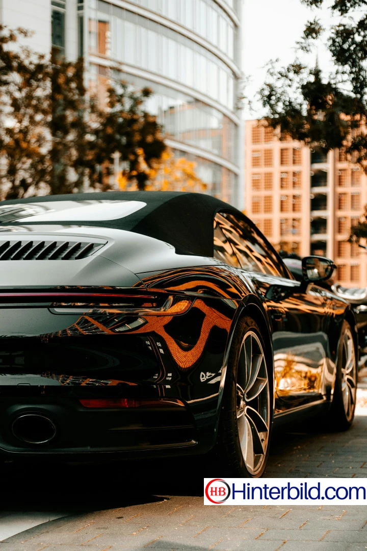 Schwarzer Porsche